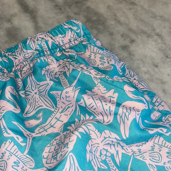 Vineyard Vines Swim Trunks - Picture 3 of 7